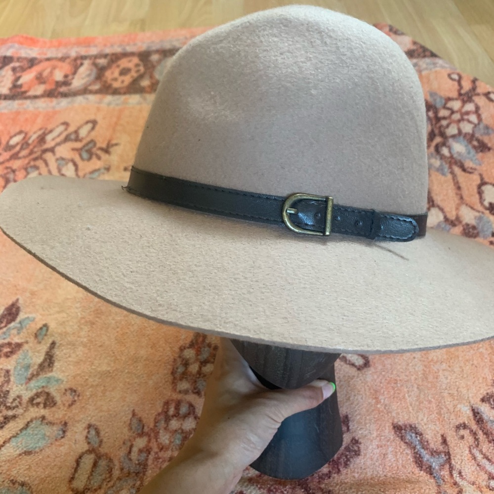 Urban outfitters floppy wool hat